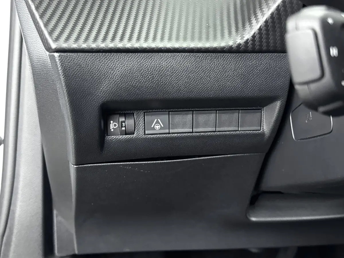 SUV Hybrid 145pk Automaat Allure |  Camera voor en Achter | Draadloos Apple Carplay/Android auto | Cruise Control Adaptief | Dodehoekbewaking | Navigatie