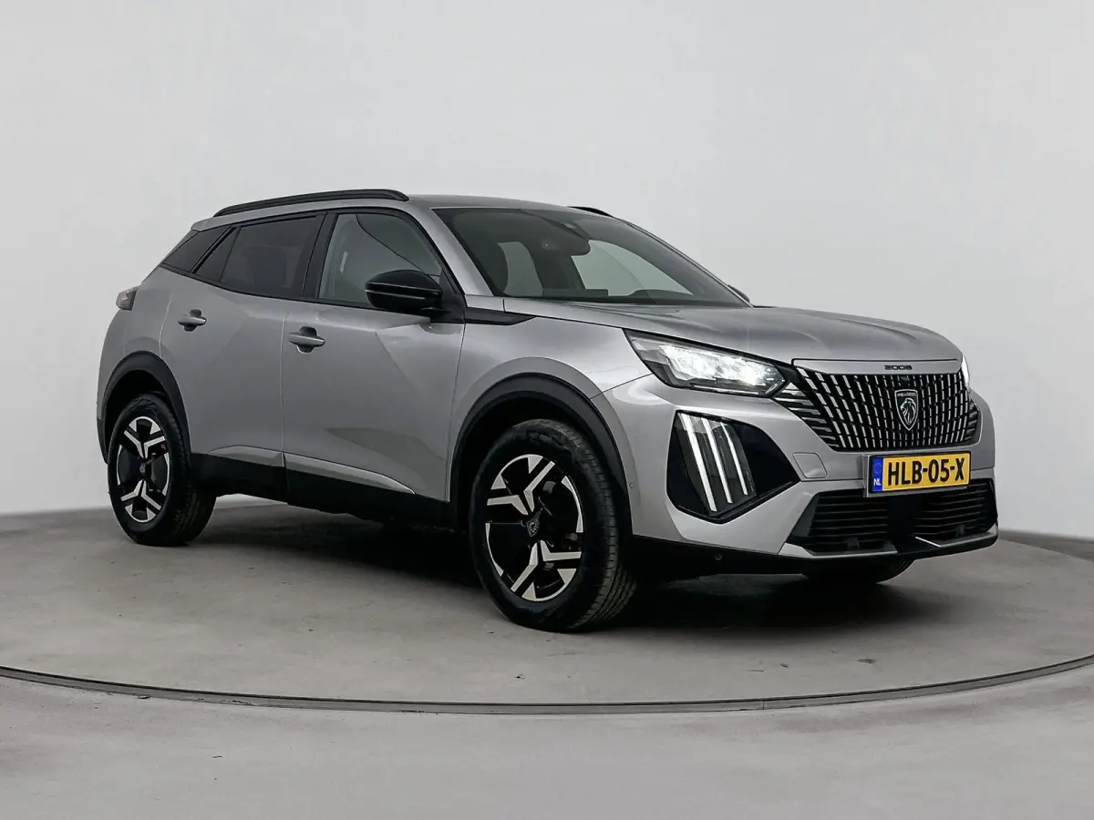 SUV Hybrid 145pk Automaat Allure |  Camera voor en Achter | Draadloos Apple Carplay/Android auto | Cruise Control Adaptief | Dodehoekbewaking | Navigatie