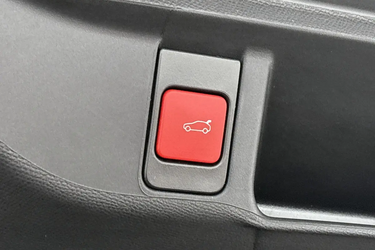 E-Tense Performance Line Navigatie Apple CarPlay Achteruitrijcamera