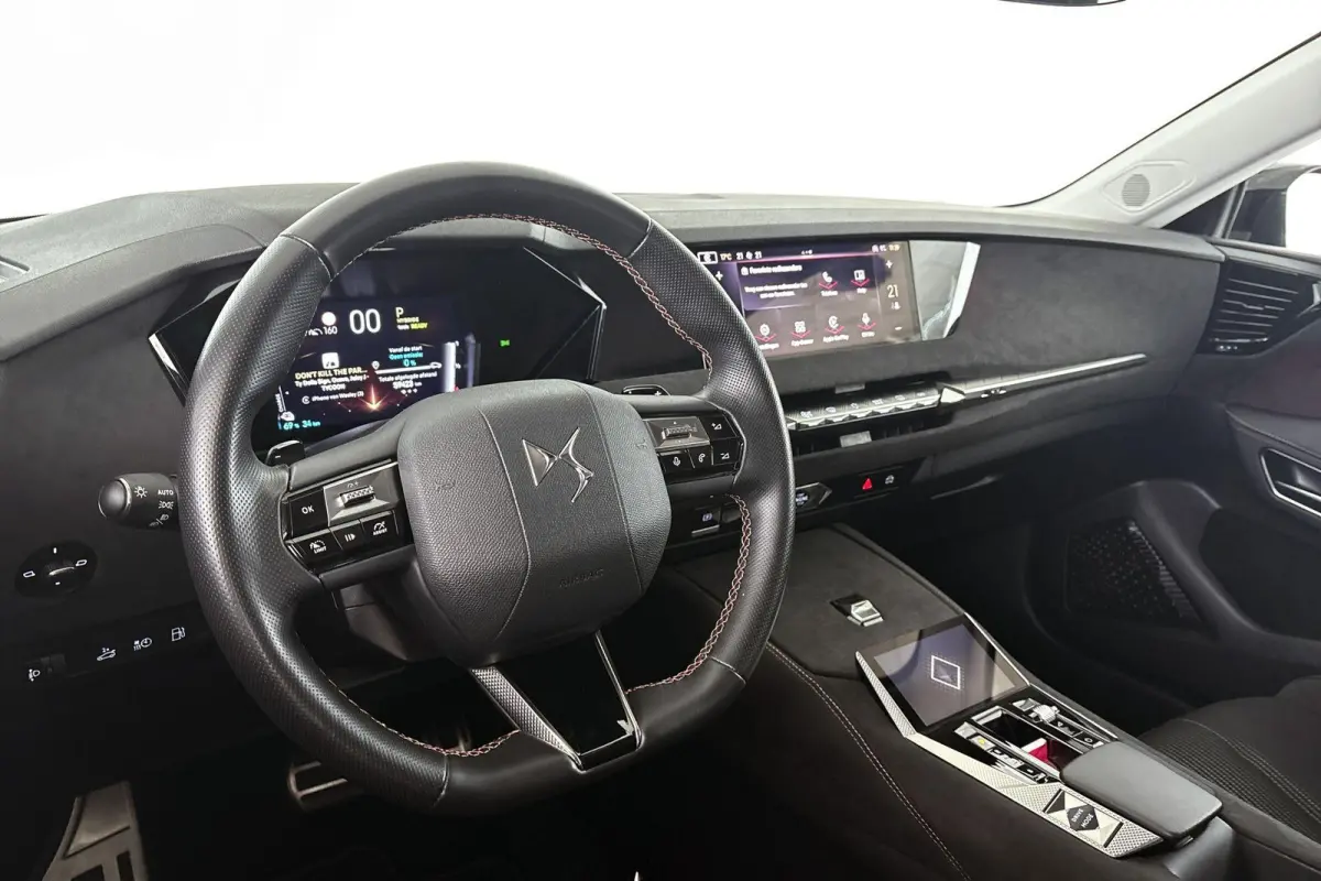 E-Tense Performance Line Navigatie Apple CarPlay Achteruitrijcamera