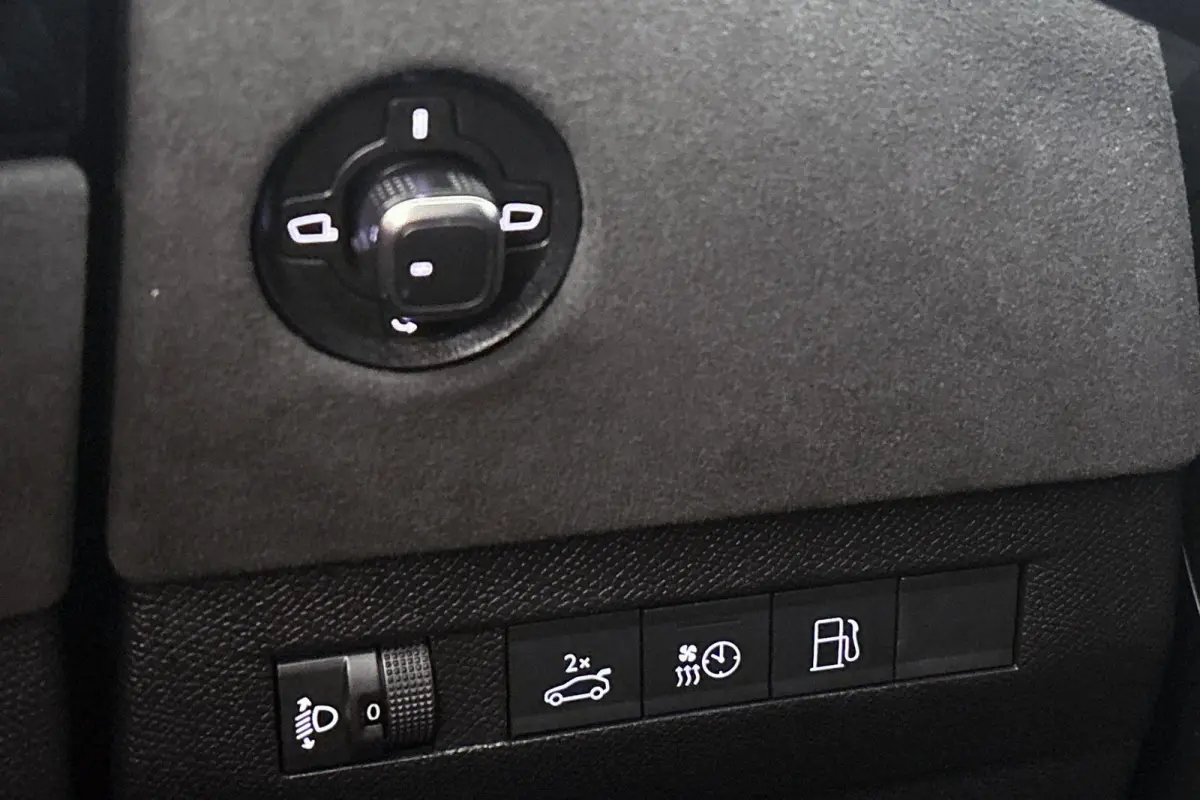E-Tense Performance Line Navigatie Apple CarPlay Achteruitrijcamera