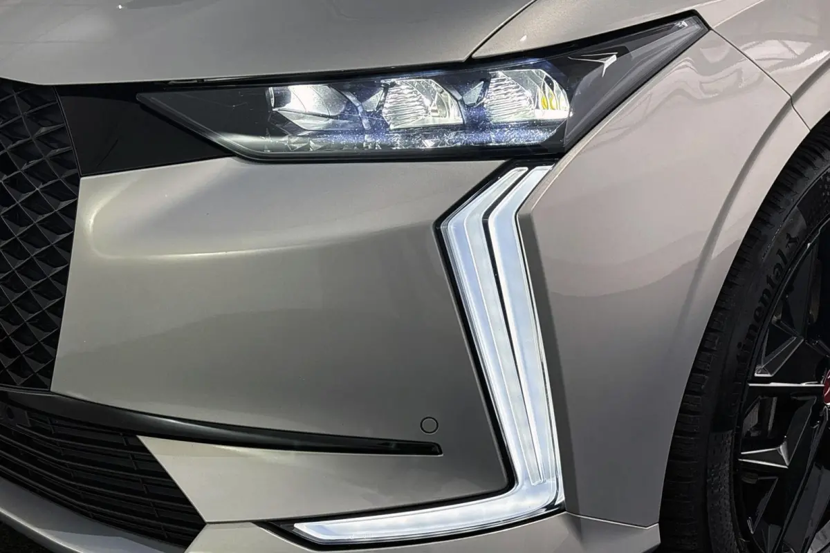 E-Tense Performance Line Navigatie Apple CarPlay Achteruitrijcamera