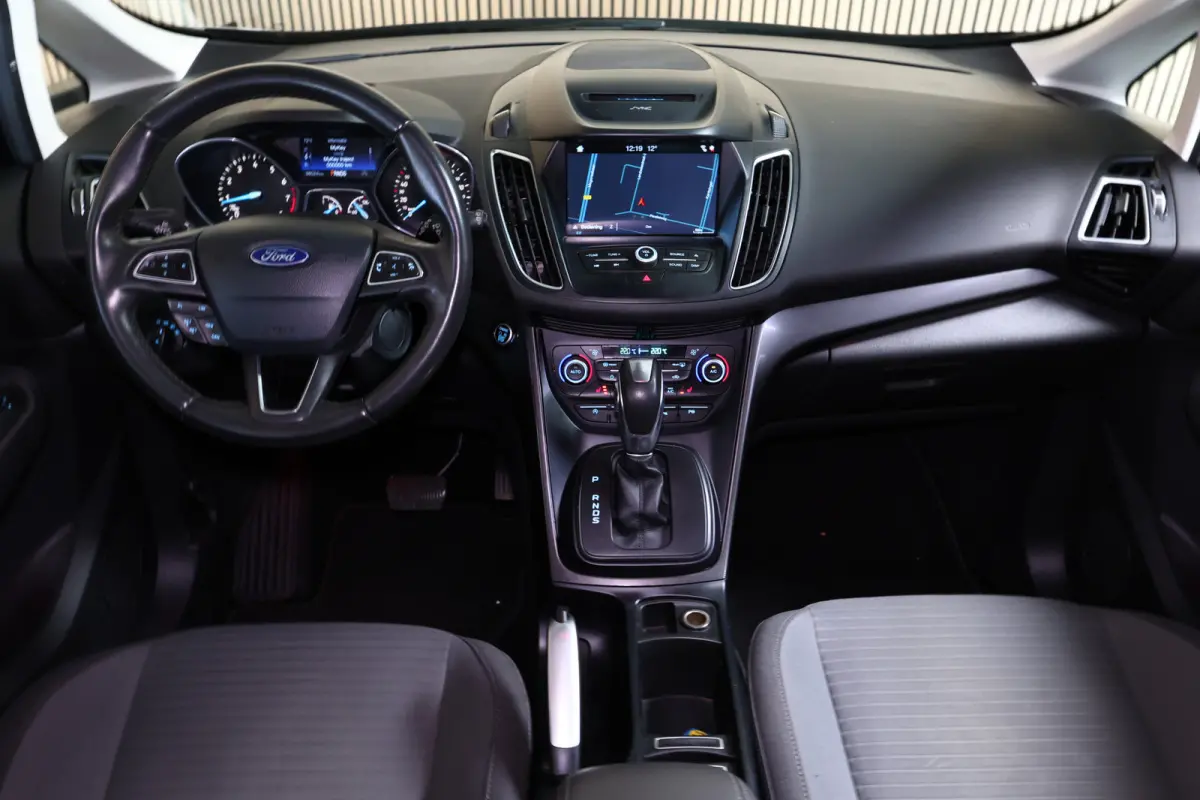 1.5 Titanium AUTOMAAT NAVI STOELVW KEYLS PDC CRUISE BT '17