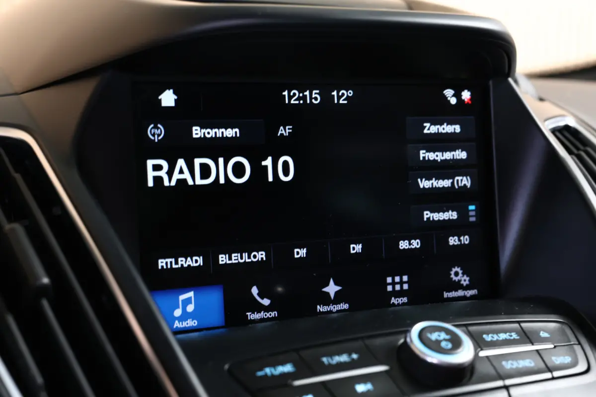 1.5 Titanium AUTOMAAT NAVI STOELVW KEYLS PDC CRUISE BT '17