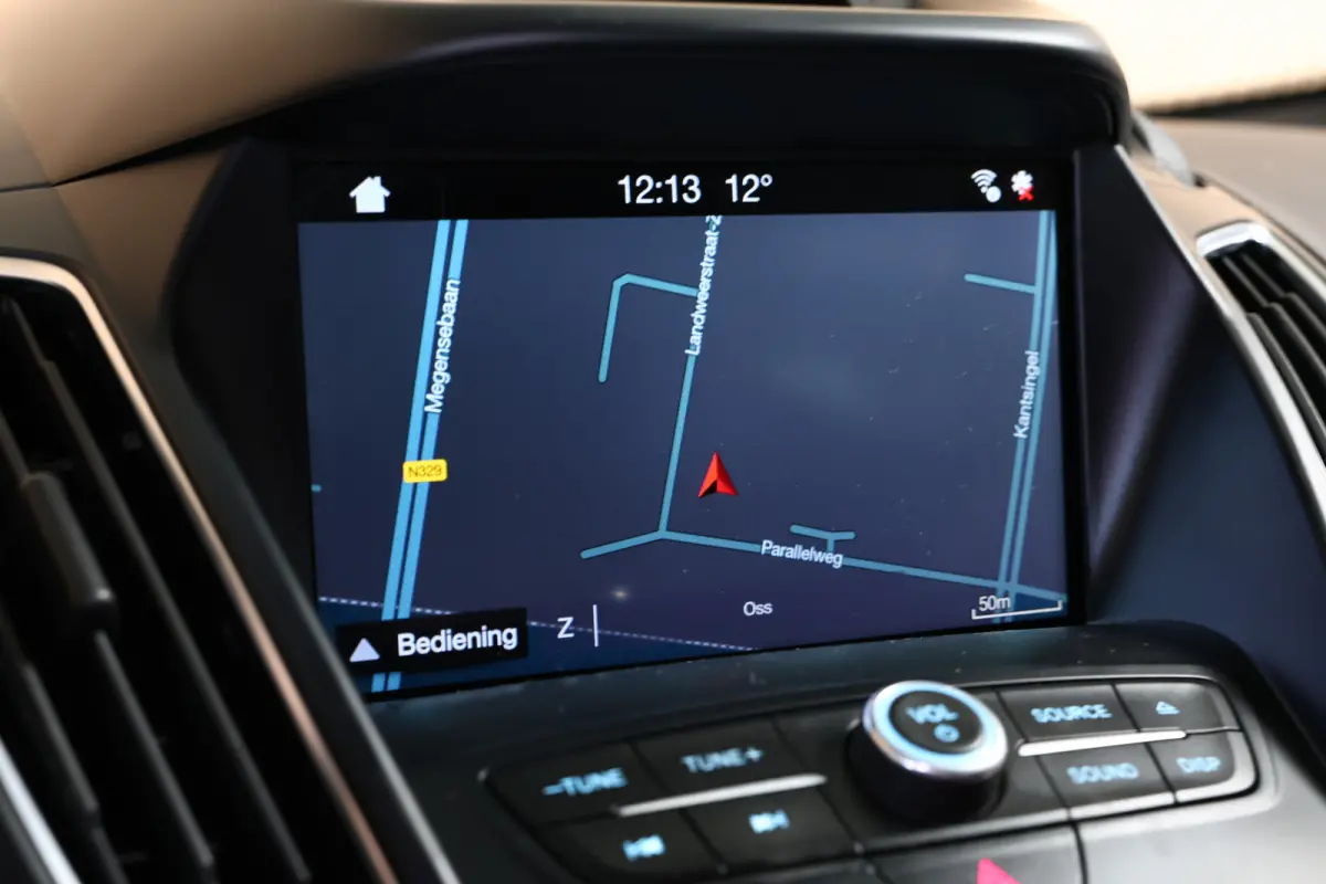 1.5 Titanium AUTOMAAT NAVI STOELVW KEYLS PDC CRUISE BT '17