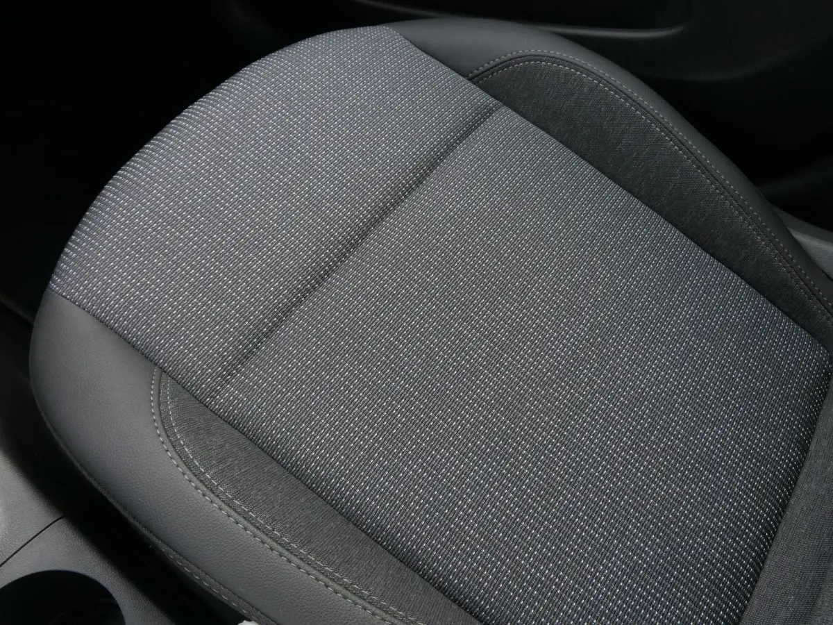 1.2 Turbo Elegance | Automaat | Bluetooth | LMV 16''