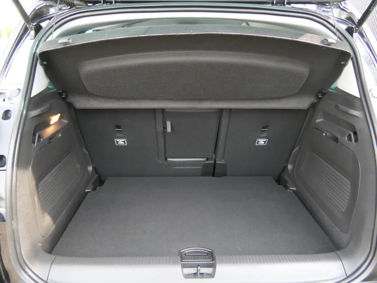 1.2 Turbo Elegance | Automaat | Bluetooth | LMV 16''