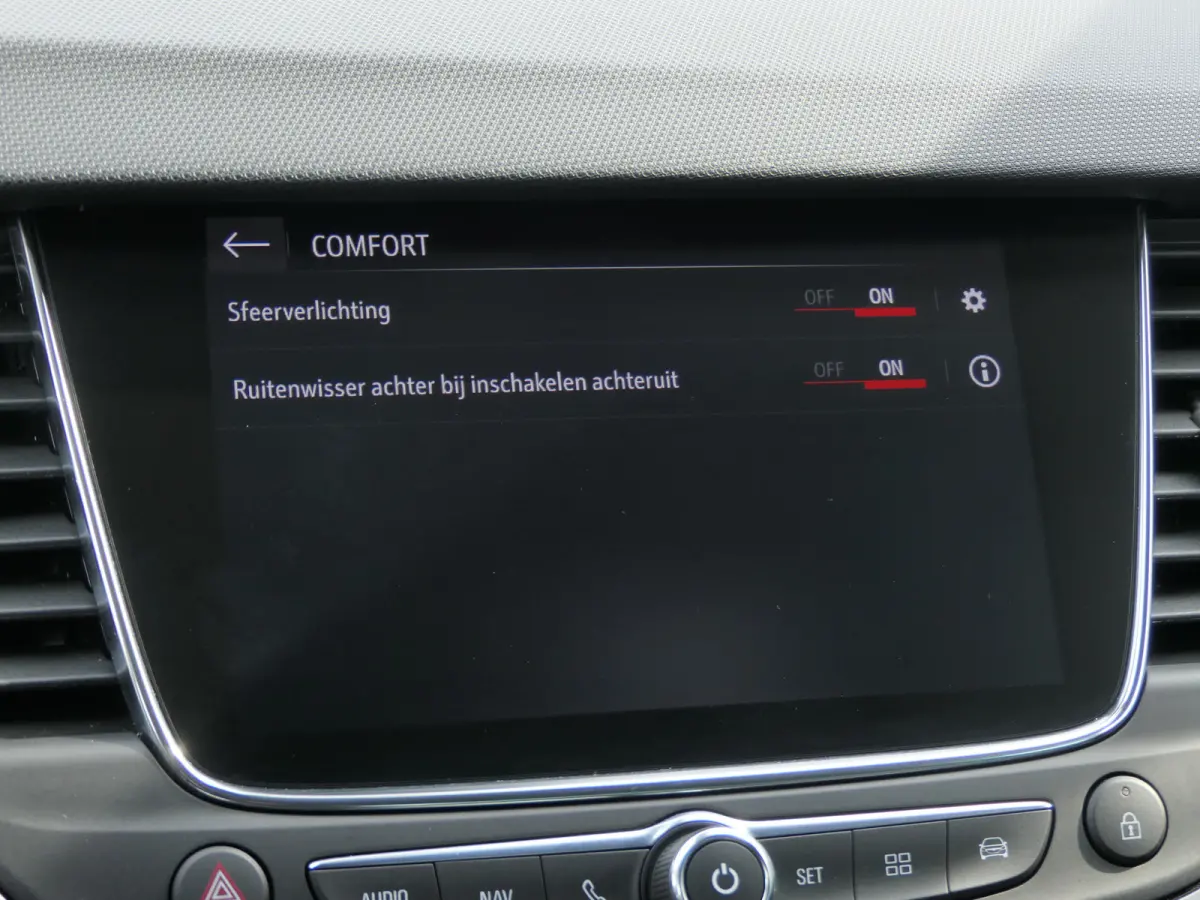 1.2 Turbo Elegance | Automaat | Bluetooth | LMV 16''