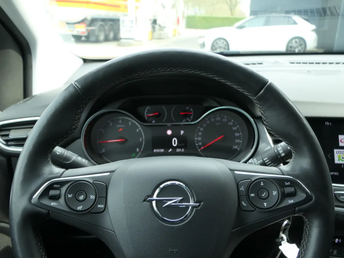 1.2 Turbo Elegance | Automaat | Bluetooth | LMV 16''