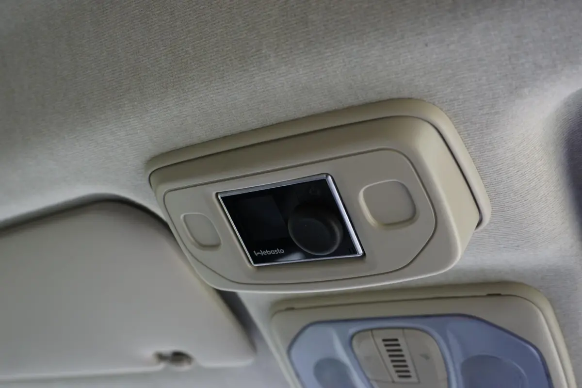2.2 BlueHDi 140 S&S L3H2 3.5t |Standkachel |Camera |Cruise |Navi |Betimmering |Stoelverwarming |Bluetooth media en telefonie |1e eigenaar |Topstaat |Lage km-stand