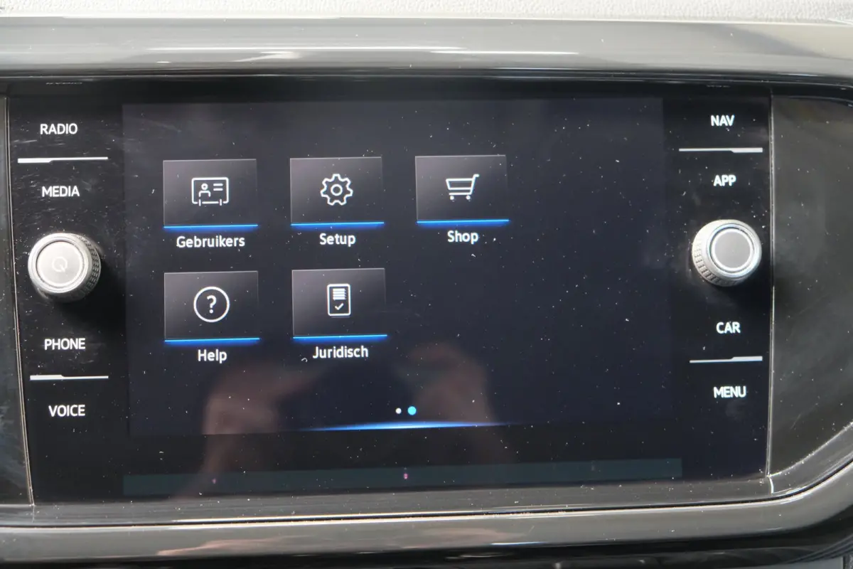 1.0 TSI Life - N.A.P. Airco, Cruise, Carplay, Camera, PDC.