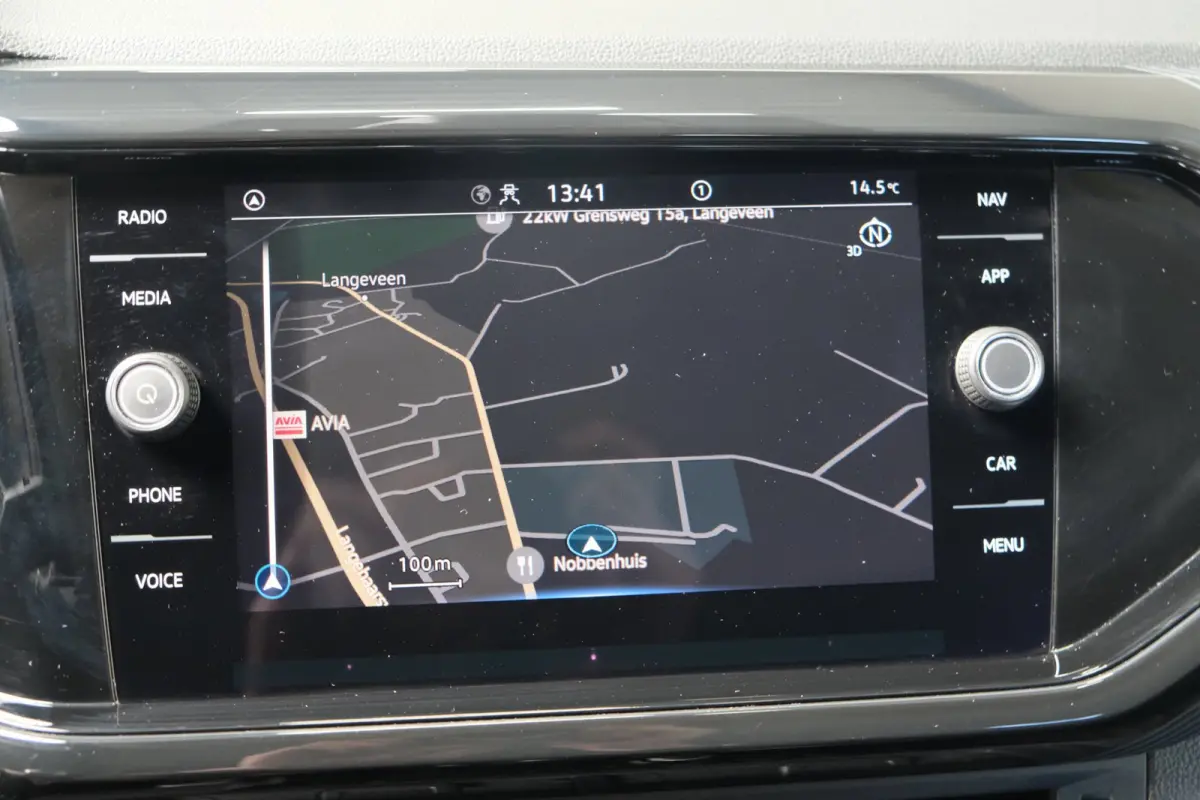 1.0 TSI Life - N.A.P. Airco, Cruise, Carplay, Camera, PDC.