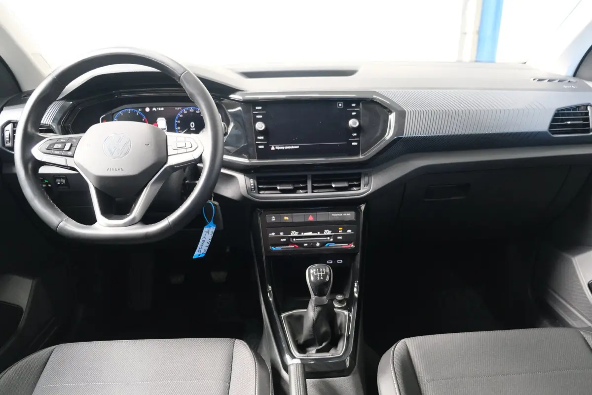 1.0 TSI Life - N.A.P. Airco, Cruise, Carplay, Camera, PDC.