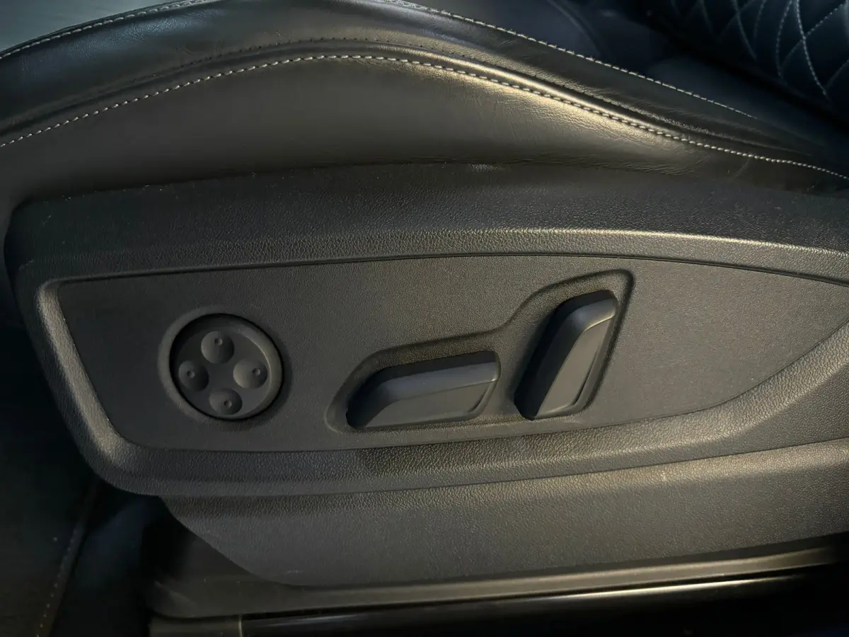 55 TFSI e 3x S-line, Pano, 3D cam, Sfeerlicht