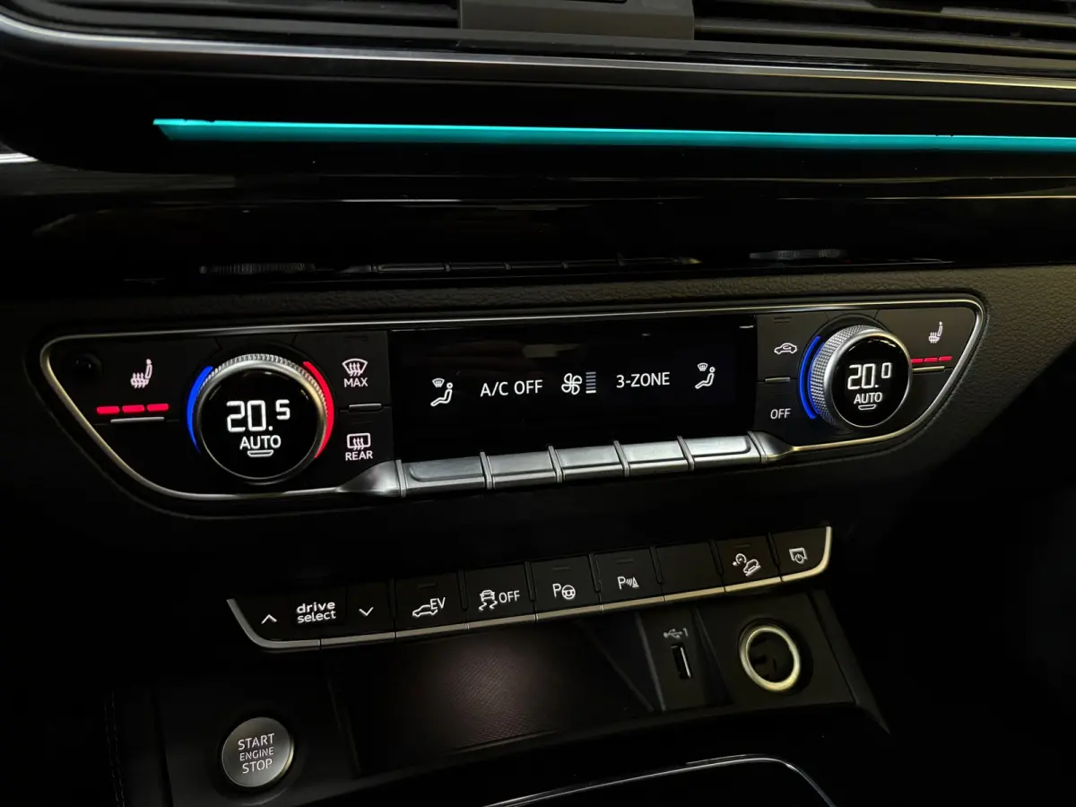 55 TFSI e 3x S-line, Pano, 3D cam, Sfeerlicht