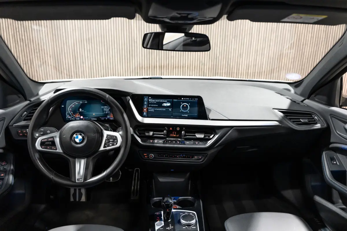 116i M Sport LED NAVI PANO CAMERA
