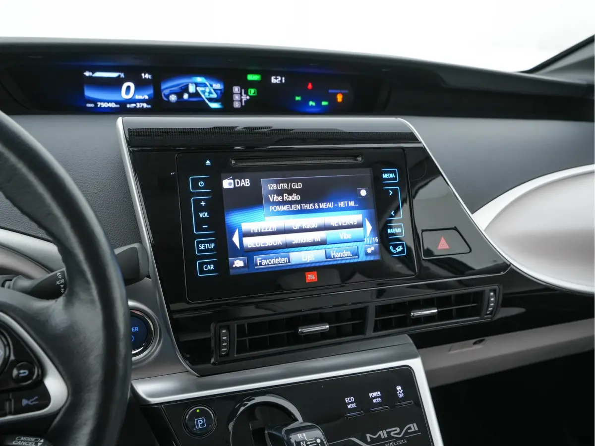 FCV Executive [ HYDROGEN ] (INCL-BTW) Aut. *LEATHER | FULL-LED | JBL-SOUND | CAMERA | KEYLESS | MEMORY-PACK | ADAPTIVE-CRUISE | BLIND-SPOT |  DAB | NAVI-FULLMAP | DIGICOCKPIT | COMFORTSEATS 