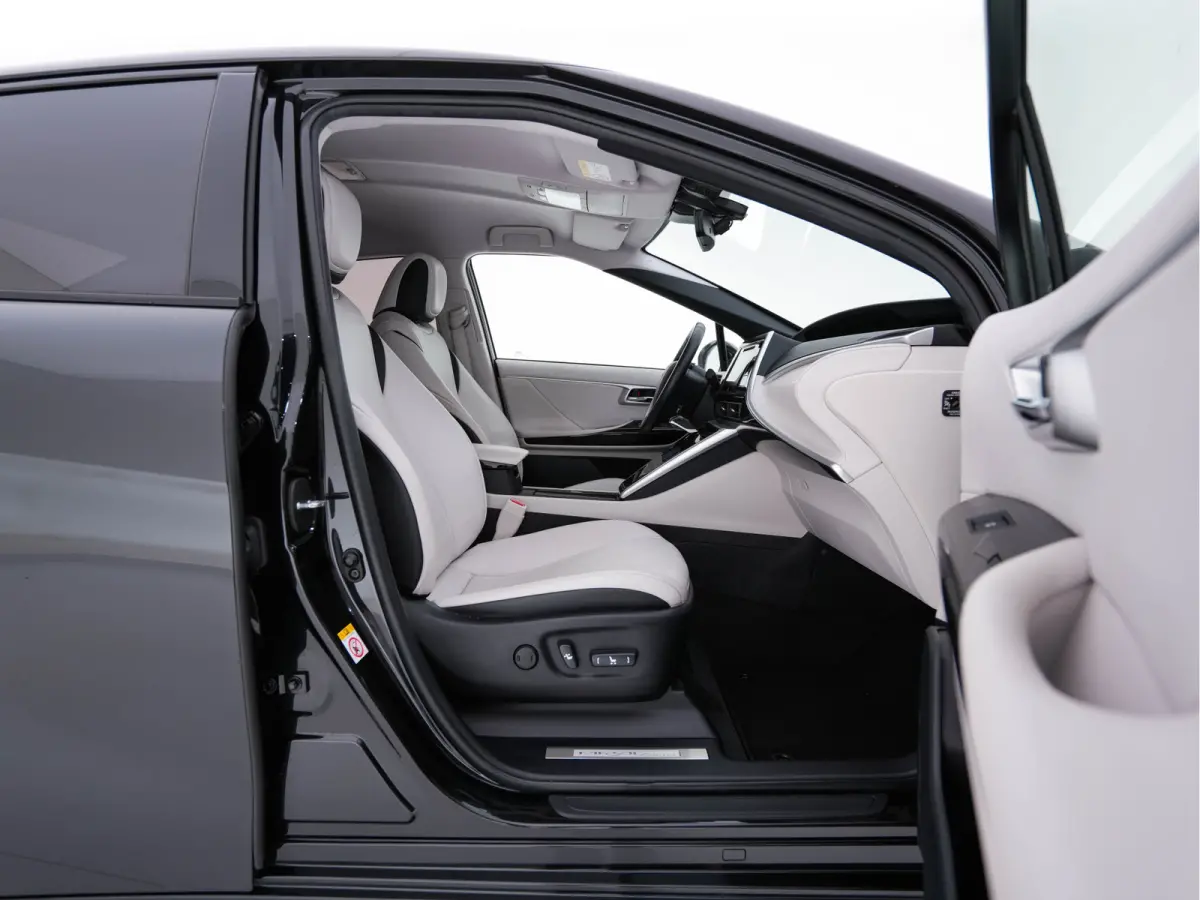 FCV Executive [ HYDROGEN ] (INCL-BTW) Aut. *LEATHER | FULL-LED | JBL-SOUND | CAMERA | KEYLESS | MEMORY-PACK | ADAPTIVE-CRUISE | BLIND-SPOT |  DAB | NAVI-FULLMAP | DIGICOCKPIT | COMFORTSEATS 