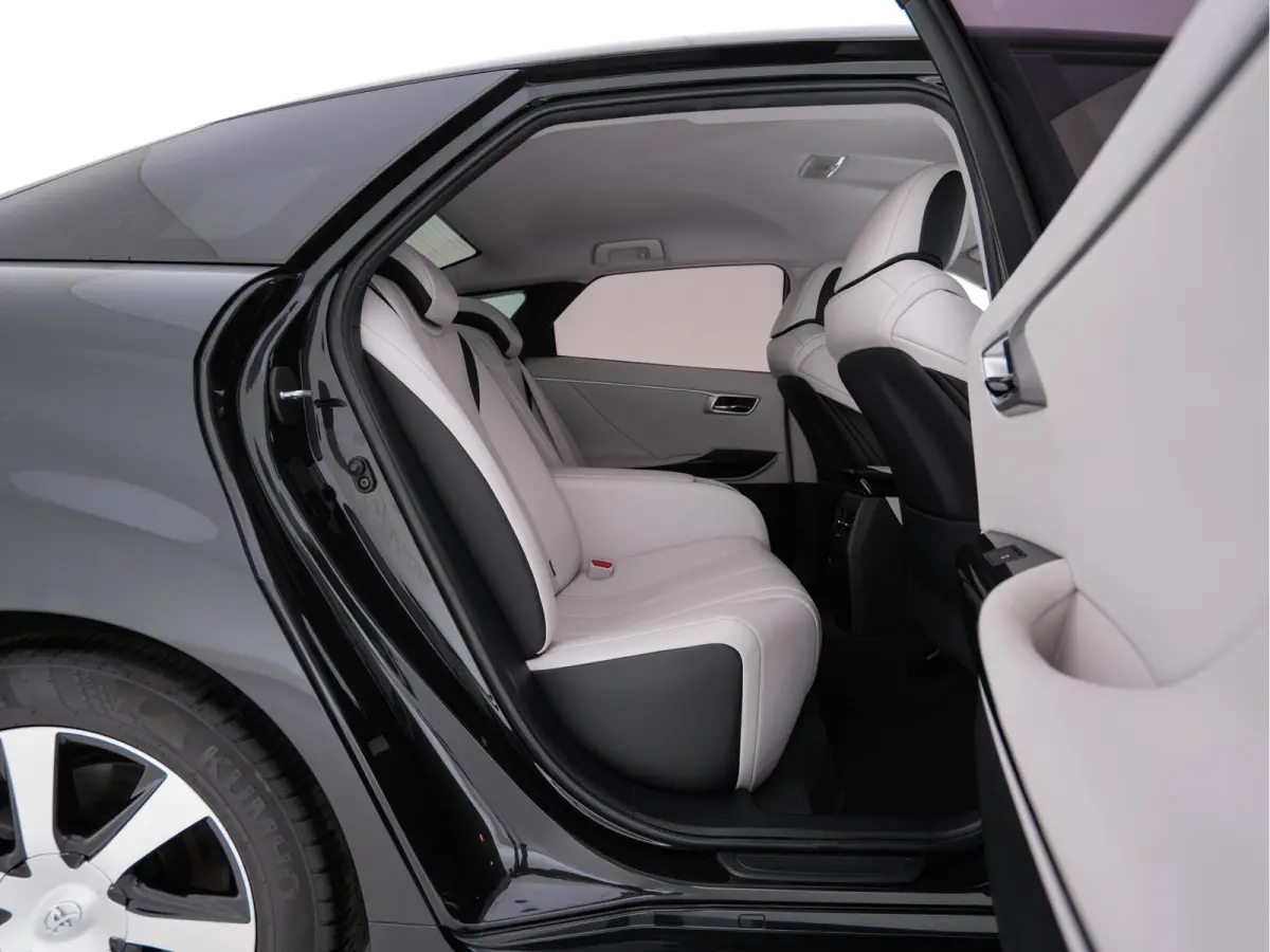 FCV Executive [ HYDROGEN ] (INCL-BTW) Aut. *LEATHER | FULL-LED | JBL-SOUND | CAMERA | KEYLESS | MEMORY-PACK | ADAPTIVE-CRUISE | BLIND-SPOT |  DAB | NAVI-FULLMAP | DIGICOCKPIT | COMFORTSEATS 
