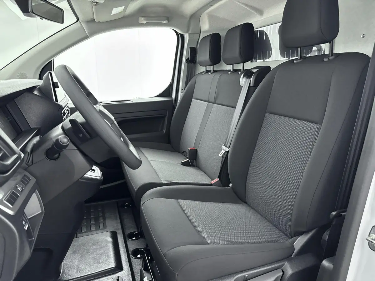 EV L3 75 kWh | DEMO deal | Camera | Navigatie | Airco | Cruise control |