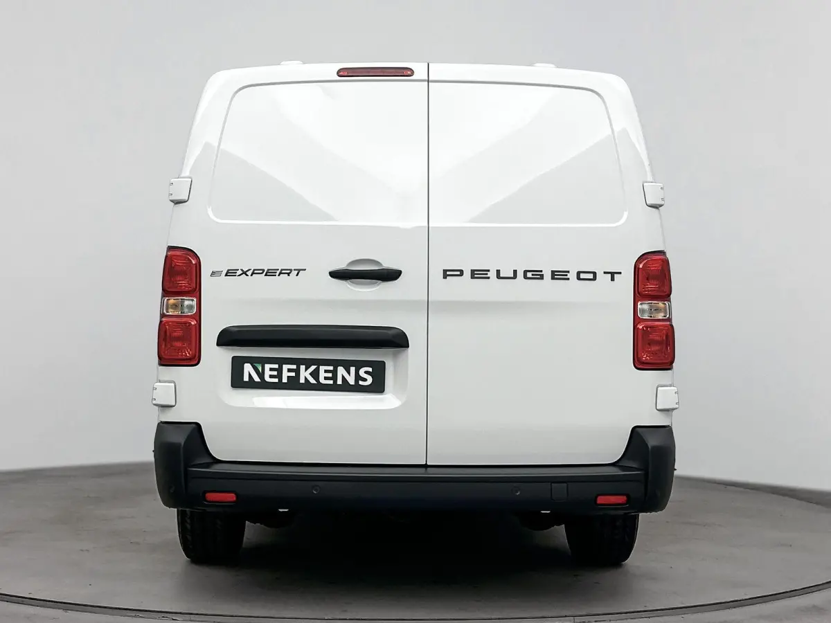 EV L3 75 kWh | DEMO deal | Camera | Navigatie | Airco | Cruise control |
