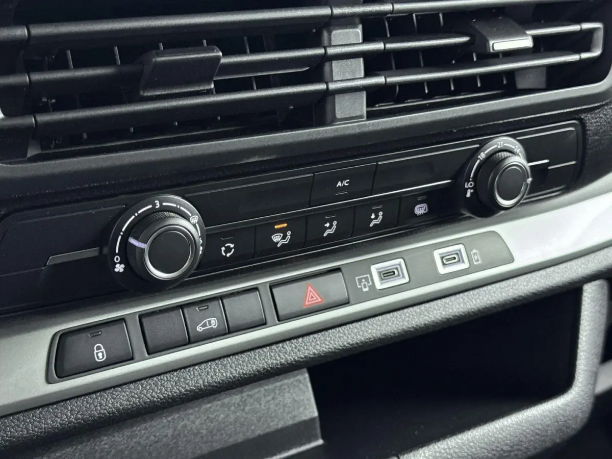 EV L3 75 kWh | DEMO deal | Camera | Navigatie | Airco | Cruise control |