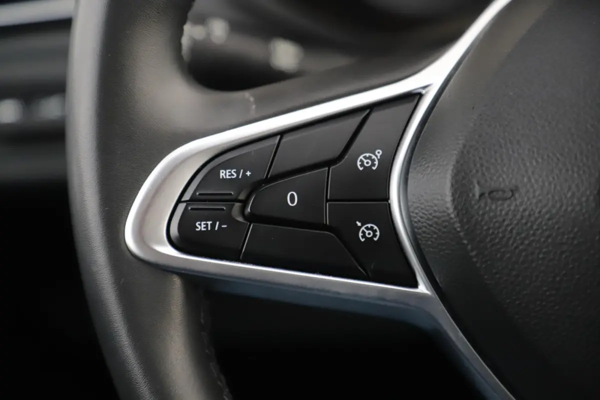 1.0 TCe 90 Equilibre 6-bak Navigatie Carplay Android Airco Cruise Control Rijstrooksensor LED