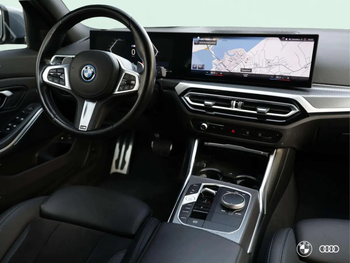 330E M SPORT / HEADUP / KEYLESS / HIFI / 18"