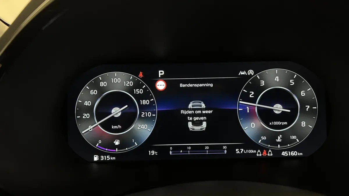 1.5 T-GDi DynamicPlusLine CAMERA CARPLAY NAVI.