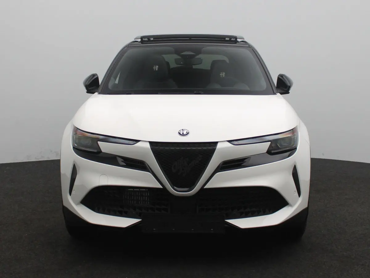 1.2 Turbo Hybrid Ibrida Sport Speciale | Alcantara | Panoramadak | Technopack