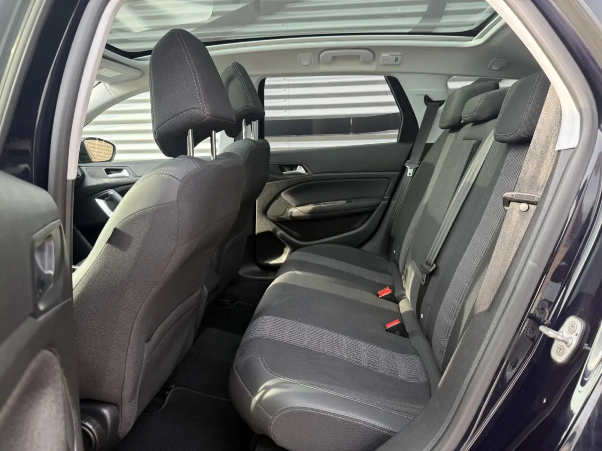 1.2 PureTech Allure 2e Eigenaar|Navi|Clima|Pano|Cruise|Carplay|PDC V+A|D-riem vv in 2024|N.A.P|APK tot 02-2027