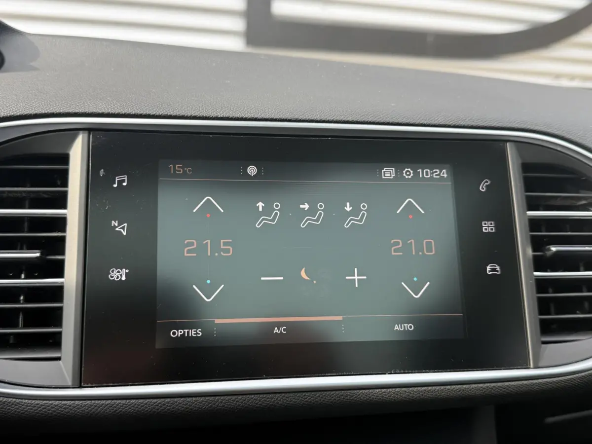 1.2 PureTech Allure 2e Eigenaar|Navi|Clima|Pano|Cruise|Carplay|PDC V+A|D-riem vv in 2024|N.A.P|APK tot 02-2027