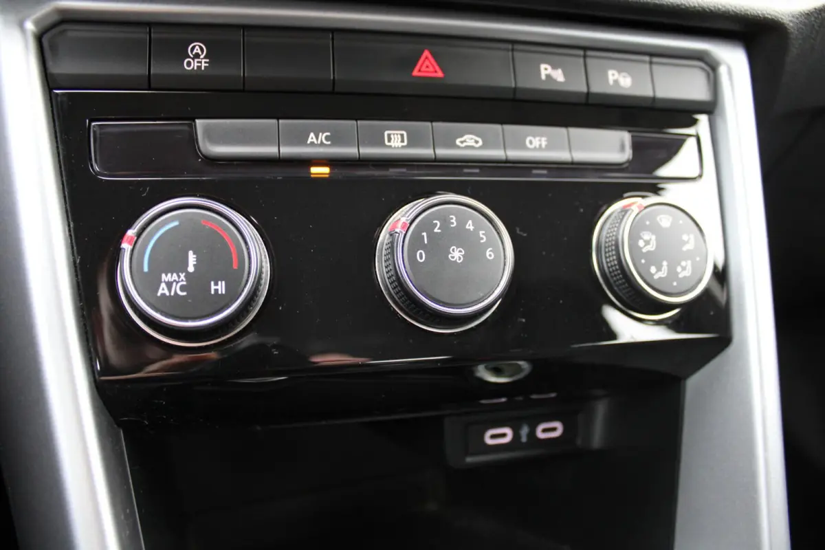 1.5 TSI Life Automaat|Facelift|ACC|Trekhaak|Virtualdisplay|Carplay|Led|