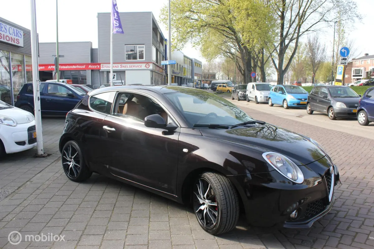0.9 TwinAir ECO Super NAVI / CLIMATE / CRUISE