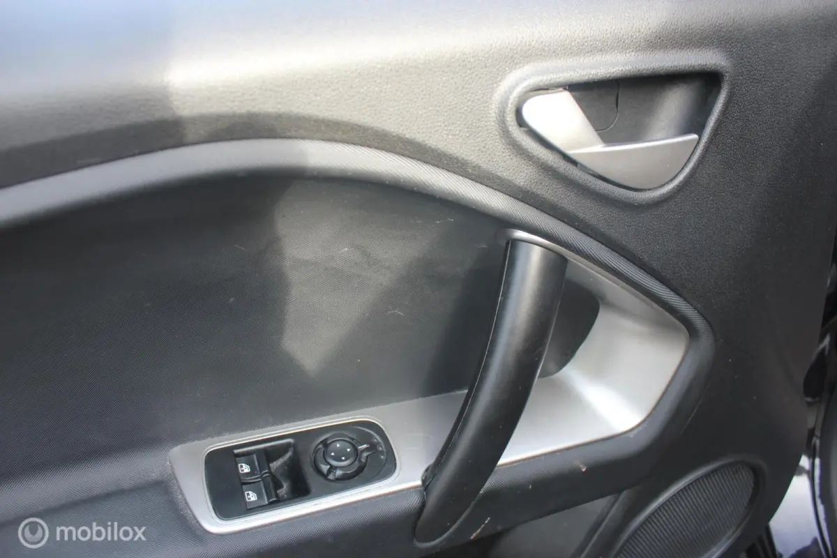 0.9 TwinAir ECO Super NAVI / CLIMATE / CRUISE