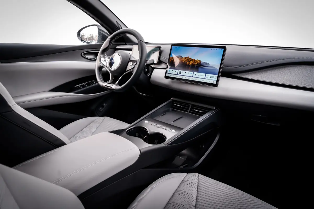1.5 DM-i 183 Pk PHEV Boost | 1.350 WLTP | Adapt. Cruise | Keyless | Vegan Leder | Camera |  LED verlichting