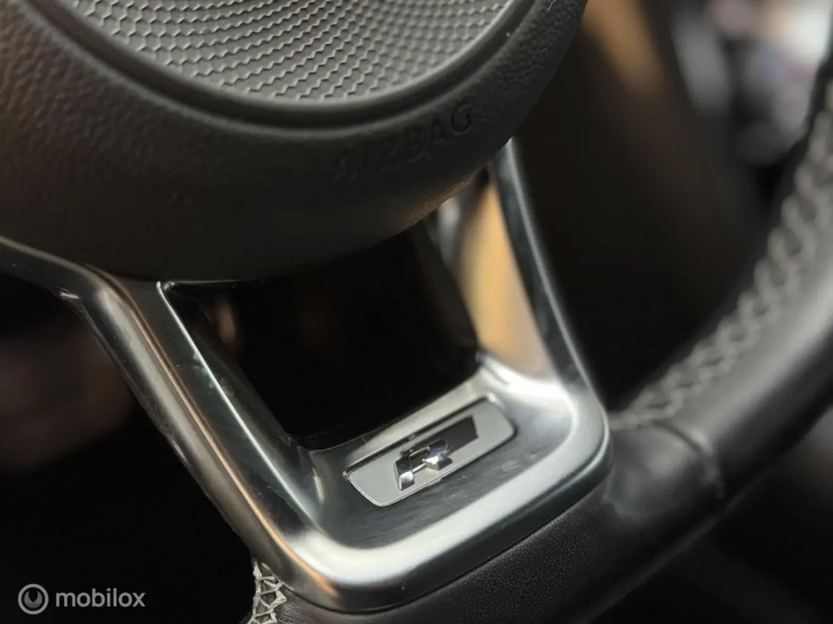 1.5 TSI R-line |Pano|Led|Cam|Beats|Acc|Side