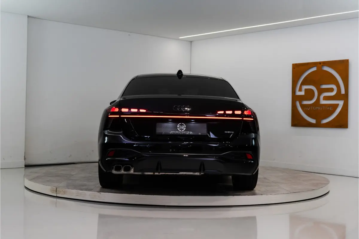 2.0 TDI Quattro 2x S-Line 204PK | NEW 2026 | Tech Pro | B&O | Pano | Memory | VOL