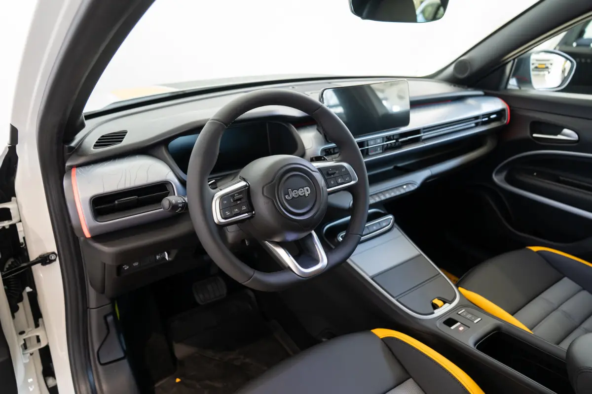 1.2T 4xe The North Face | Camera | Navigatie | Elektrische Achterklep | Climate Controle | Parkeersensoren |