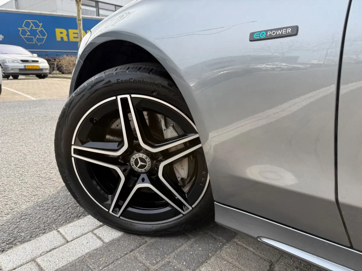 300 e AMG 360º/LEER/NAVI/PANO