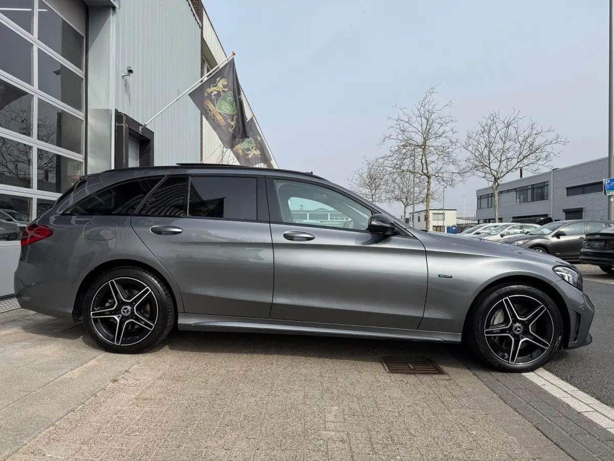 300 e AMG 360º/LEER/NAVI/PANO