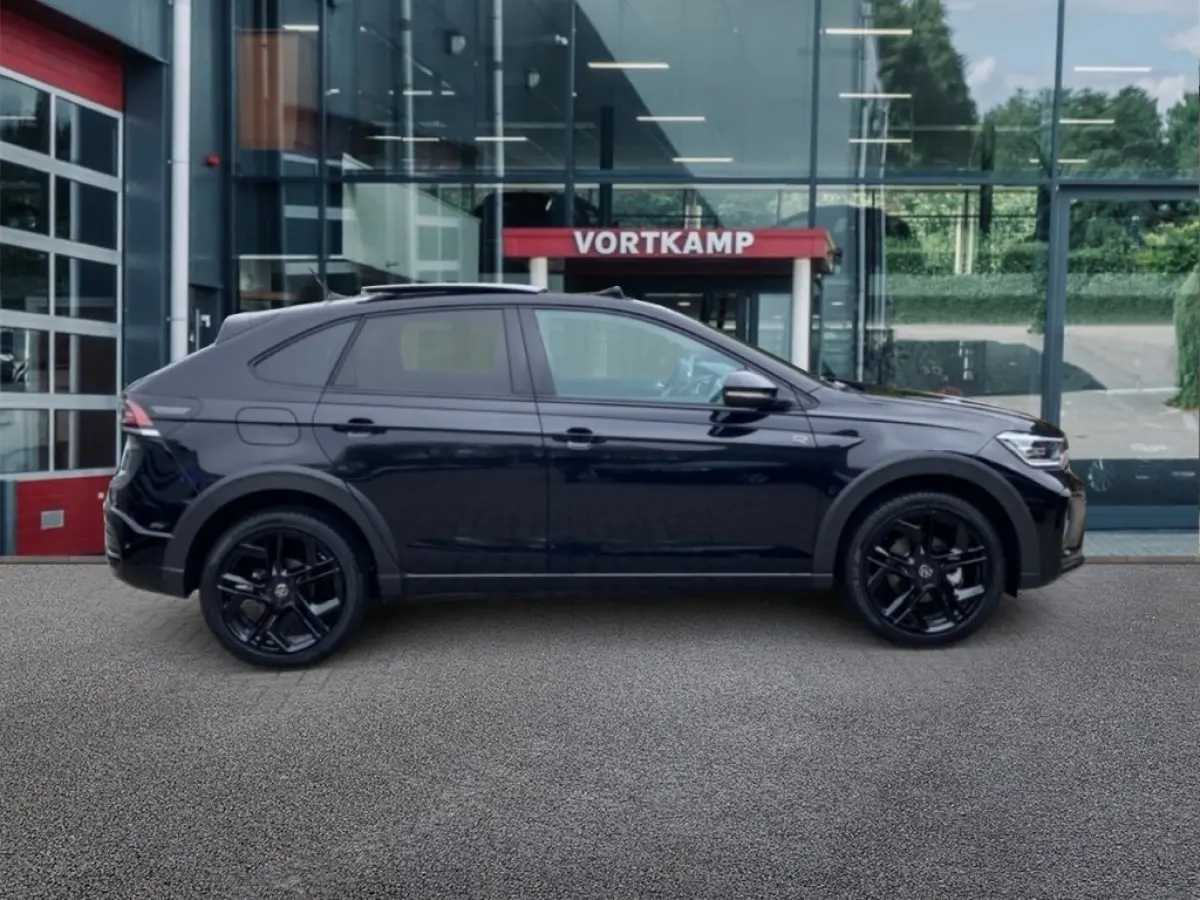 1.0 TSI DSG R-LINE BLACK STYLE PANO-DAK/CAMERA/IQ/STOELVERW/CARPLAY