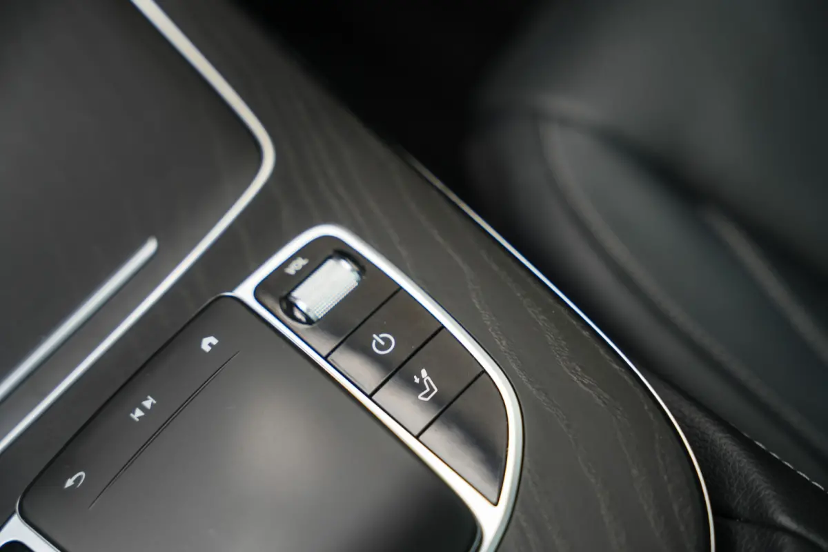 450 368 pk 4MATIC AMG Line / BTW-Auto/ NL-Auto/ Burmester/ Head-Up/ 360-Camera/ Pano-Dak/ Keyless/ Lucht-Vering/ Adap.Cruise/ 20'' LMV