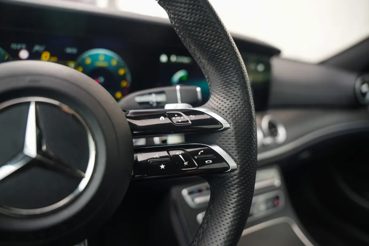 450 368 pk 4MATIC AMG Line / BTW-Auto/ NL-Auto/ Burmester/ Head-Up/ 360-Camera/ Pano-Dak/ Keyless/ Lucht-Vering/ Adap.Cruise/ 20'' LMV