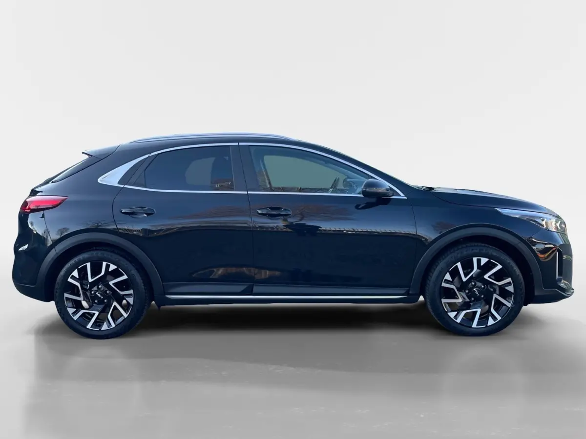 1.5 T-GDi DynamicPlusLine | Automaat | Camera | Navi | Stoel/-Stuurverwarming | El. Achterklep | Adaptieve Cruise | Keyless Entry/Go |