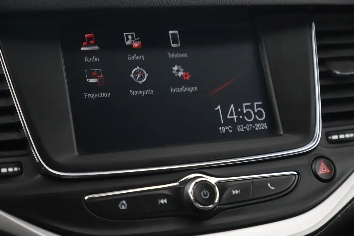 1.2 Edition 110PK Navigatie Comfortstoelen Carplay Android Bluetooth Parkeersensor LED Airco Cruise