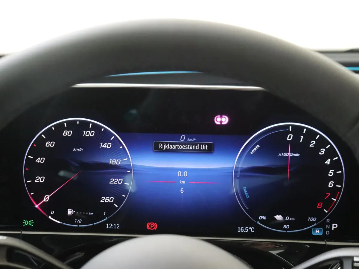 300 e Business Solution AMG / Superscreen / Panoramadak / Winterpakket / Rij-Assistentie / Stoelverwarming-Achter /