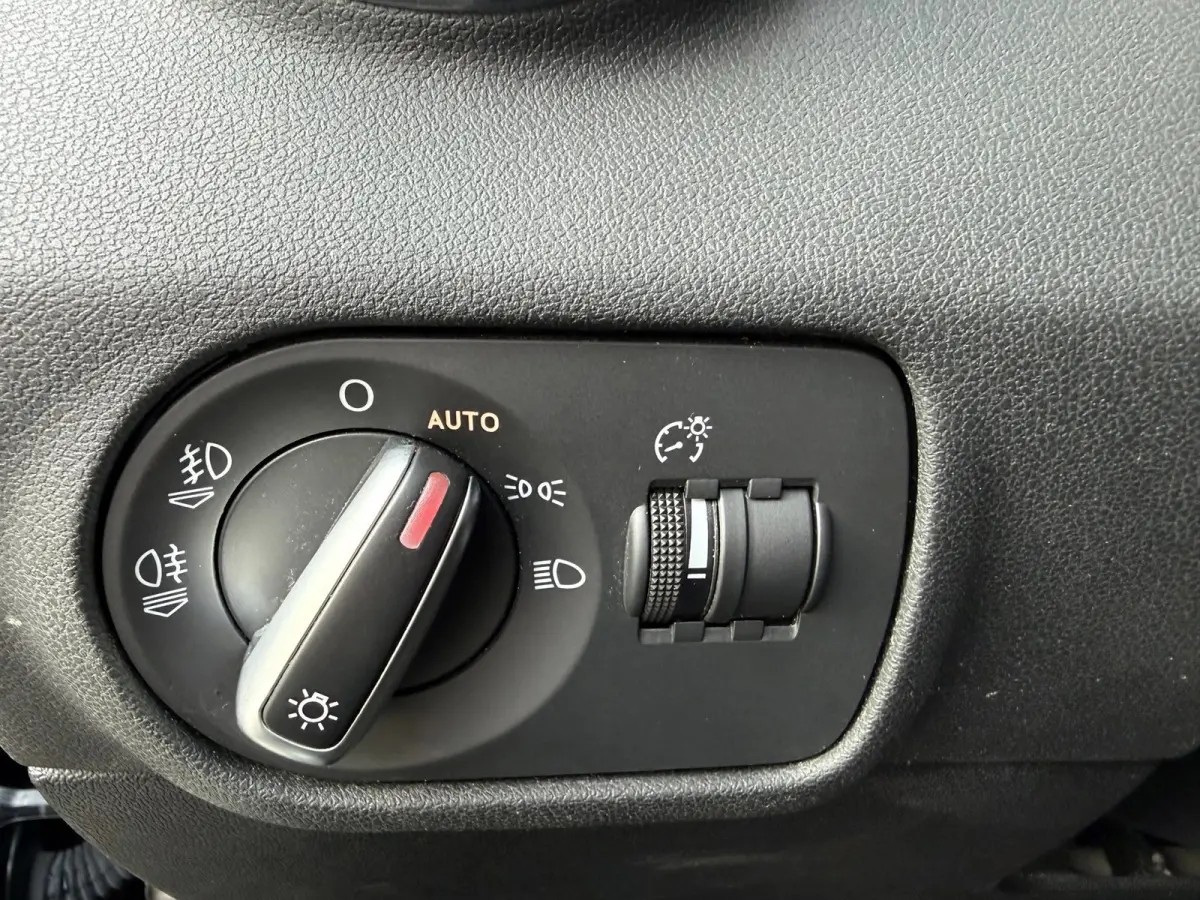 1.4 TFSI Design Pro Line Plus