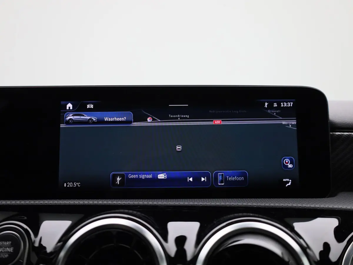 180 Business Line | Automaat | Panoramadak | Apple CarPlay / Android Auto | Leder | DAB | Navigatie | Bluetooth | Camera | Stoel verwarming | Cruise Control | Lichtmetalen Velgen |