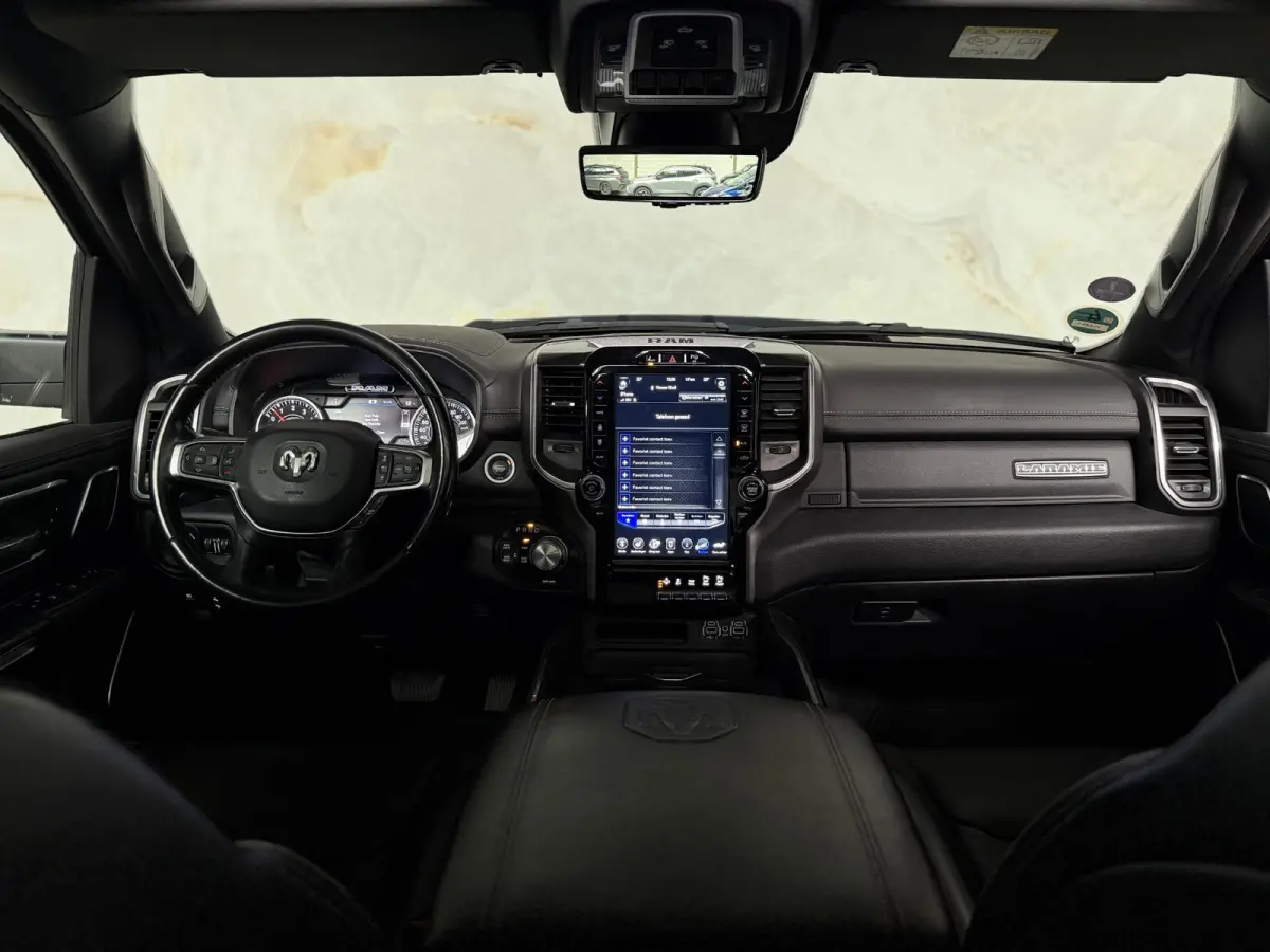 1500 5.7 V8 4x4 Crew Cab Laramie G3 LPG